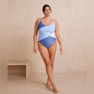 Summersalt Blue The Long Torso Marina one piece, size 12T
